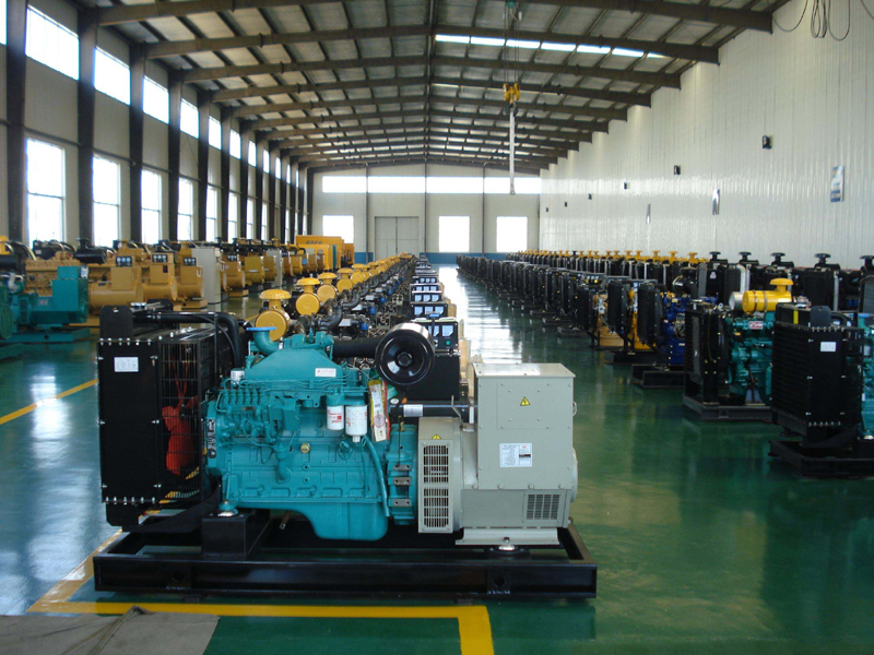 凤台租赁发电机-柴油发电机组冒蓝烟、冒黑烟、冒白烟故障分析