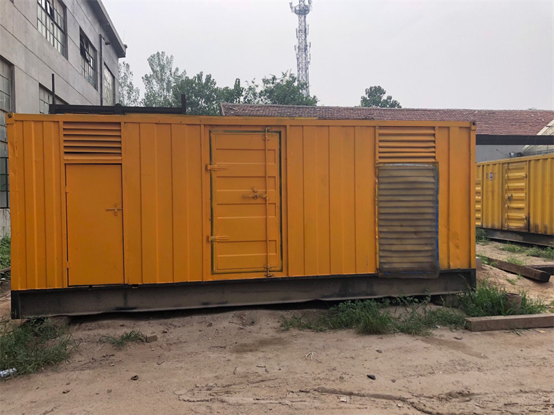 凤台柴油发电机如何判断新机油是否已经完全充满机油滤清器？