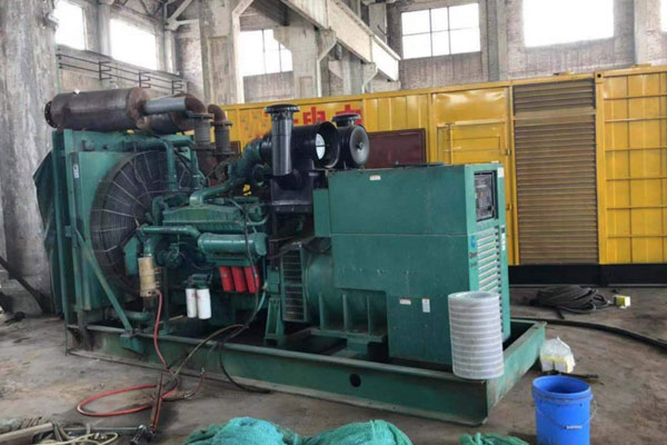 凤台发电机组的空气滤清器应该如何保养？