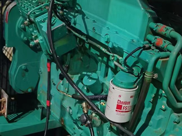 凤台如何确定新的发电机组控制系统是否与原系统兼容？